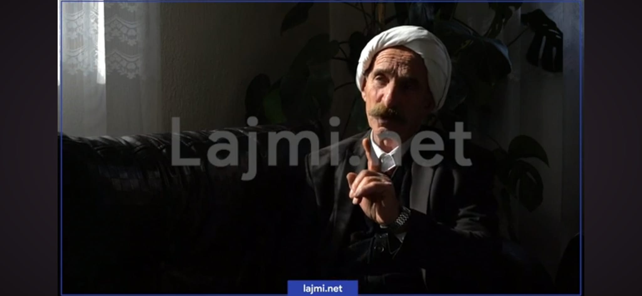 Famous lahutar Isë Elez Muriqi Lekgjekaj giving an interview to Lajmi.net where he states that the Rugova highlanders have used the Lahuta for 360 years or 12 generations.