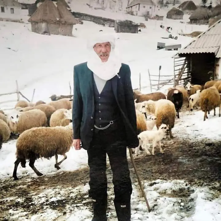 Albanian shepherd of Tutinë, 1990s.