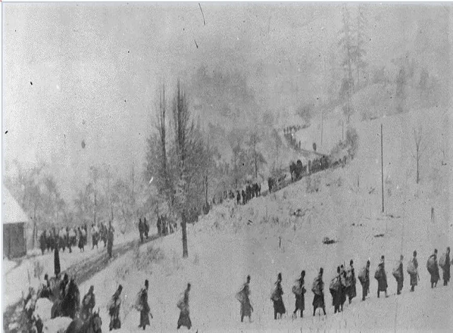 Between 1912 and 1941, between 60,000 and 65,000 Serbo-Montenegrin settled in Albanian lands