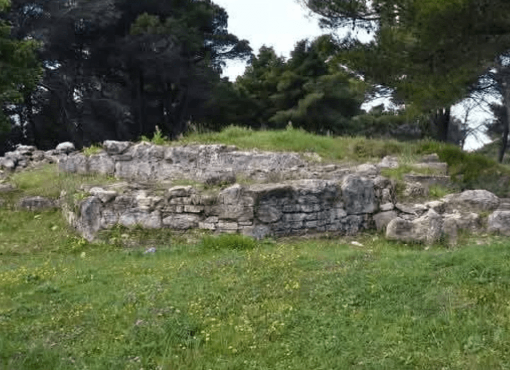 The Illyrian settlement of Gurëzeza of Cakrani in Upper Myzeqe