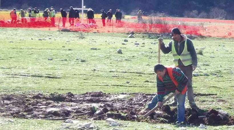 Bodies Illegally Exhumed As Alleged Greek Soldiers Returned to Albania