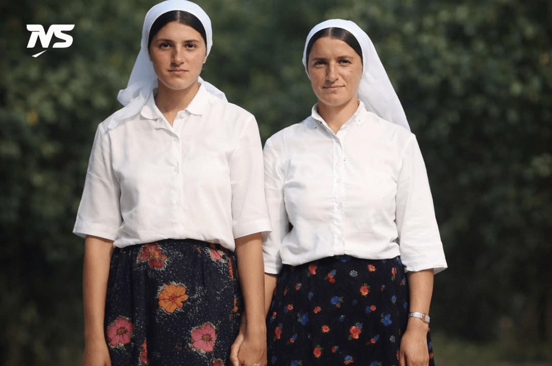 Clothing according to age and marital status among Albanian women of Medvegja