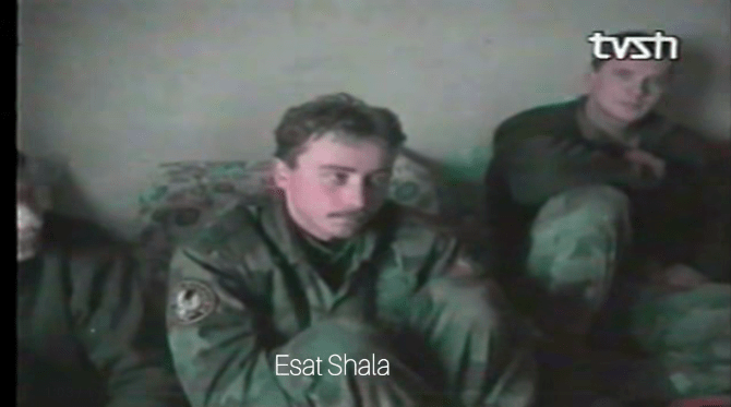 Video showing Serb Chetnik paramilitary taken prisoner by the Albanian UÇK (KLA)