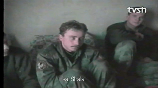Video showing Serb Chetnik paramilitary taken prisoner by the Albanian UÇK&nbsp;(KLA)