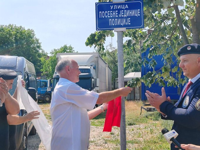 Convicted Serbian war criminal Vlastimir Djordjevic opens a street named after units that committed war crimes in Kosovo