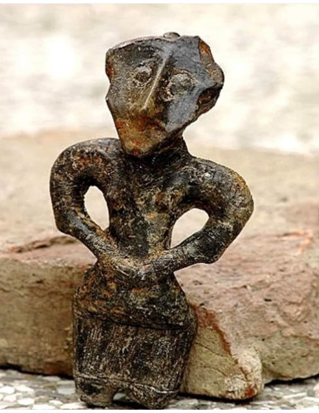 The Female Figure of Pločnik: Uncovering Ancient Pre-Slavic and Dardanian Culture of Vinča