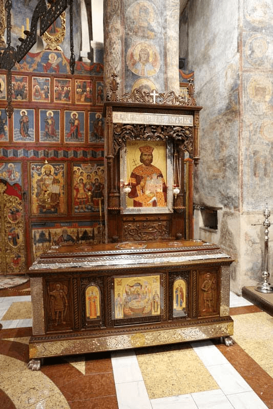 The Serbian Tradition of Worshiping Centuries Old Corpses And Believing In Superstitions